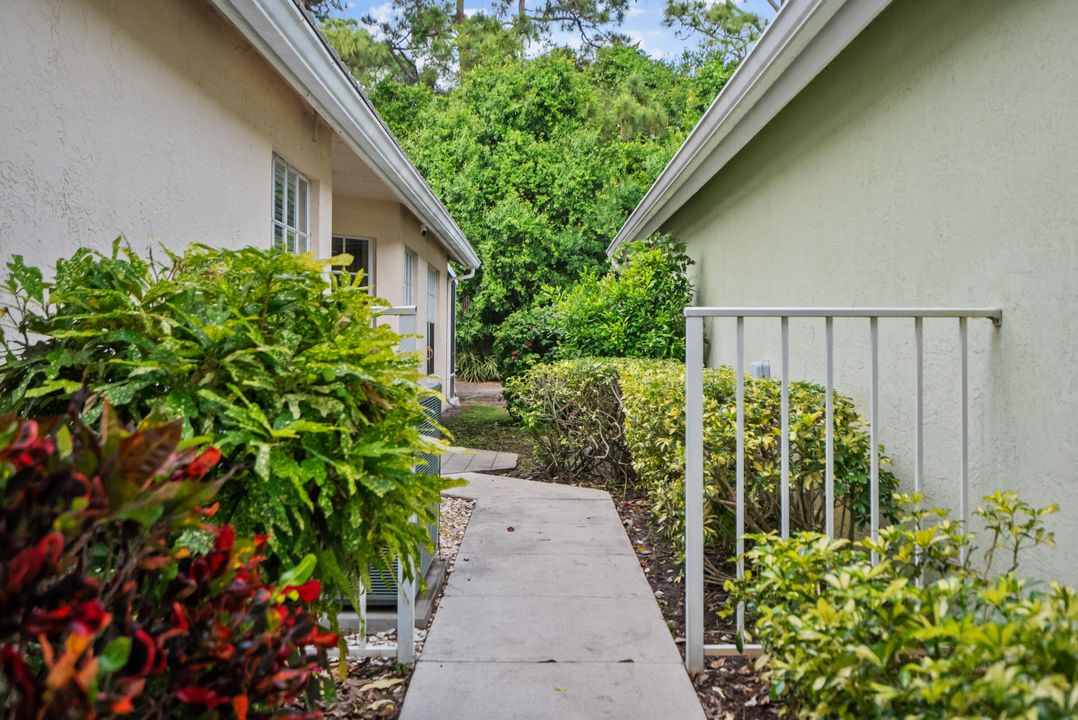 Active With Contract: $399,999 (3 beds, 2 baths, 1653 Square Feet)