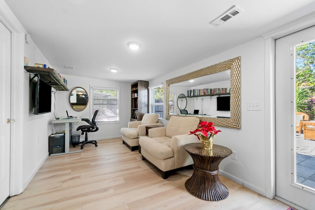 En Renta: $3,750 (3 camas, 2 baños, 1300 Pies cuadrados)