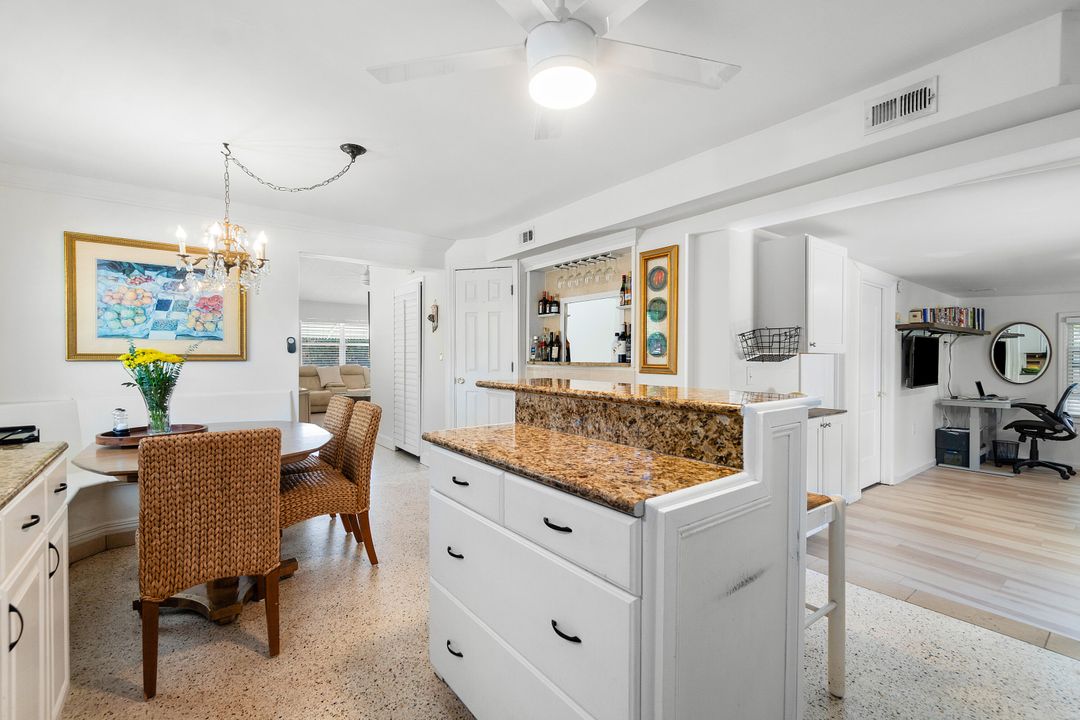 En Renta: $3,750 (3 camas, 2 baños, 1300 Pies cuadrados)