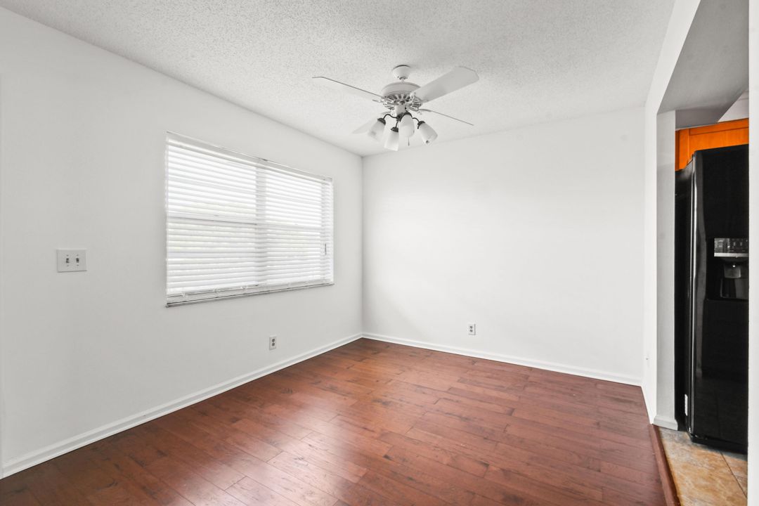 For Sale: $215,000 (2 beds, 2 baths, 1088 Square Feet)