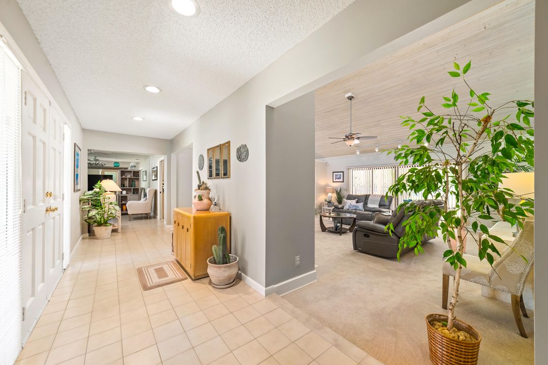 For Sale: $779,900 (3 beds, 2 baths, 2424 Square Feet)