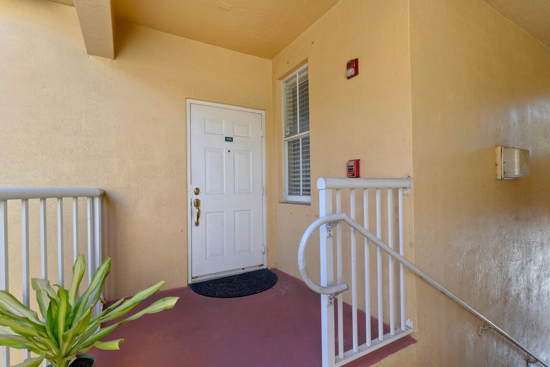 For Sale: $330,000 (3 beds, 2 baths, 1457 Square Feet)