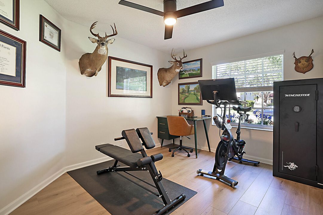 Active With Contract: $640,000 (3 beds, 2 baths, 1641 Square Feet)