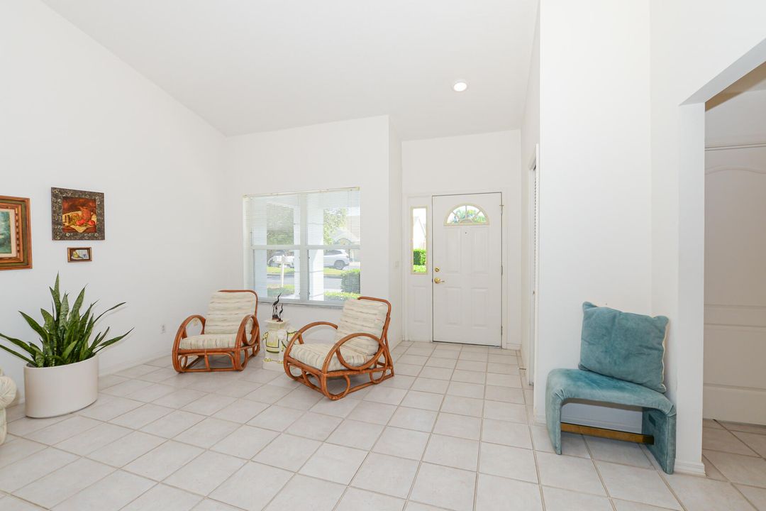 For Sale: $269,000 (2 beds, 2 baths, 1536 Square Feet)