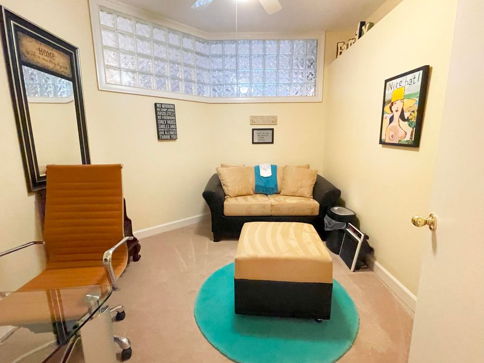 For Sale: $649,000 (3 beds, 2 baths, 2000 Square Feet)