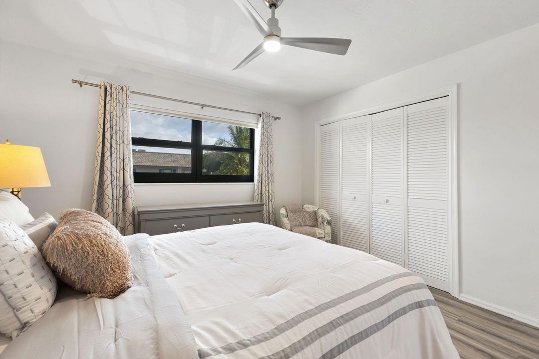 合同活跃: $6,000 (2 贝兹, 2 浴室, 1063 平方英尺)