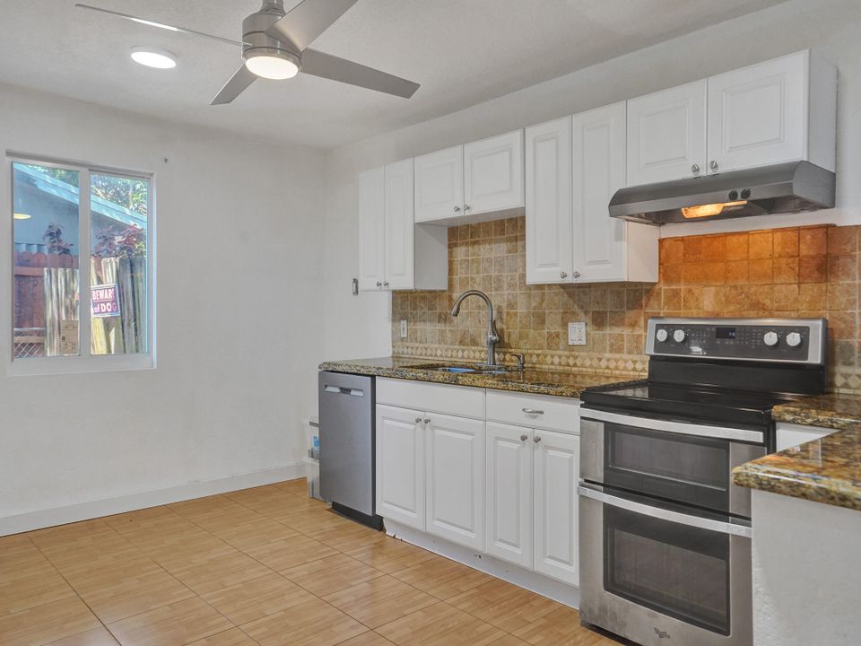 Active With Contract: $495,000 (4 beds, 2 baths, 1844 Square Feet)