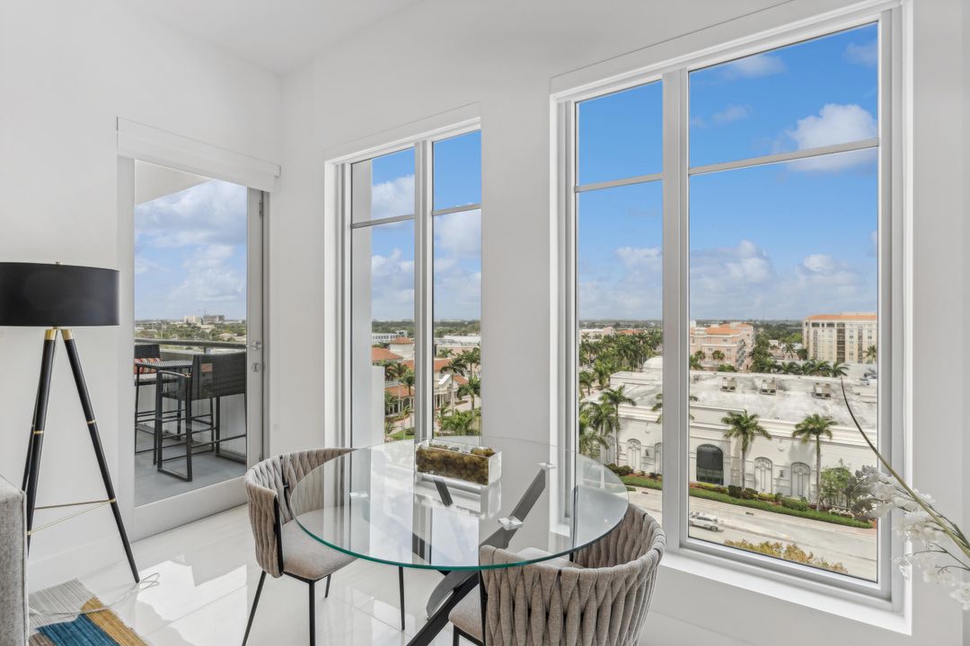 For Sale: $1,450,000 (2 beds, 2 baths, 1213 Square Feet)