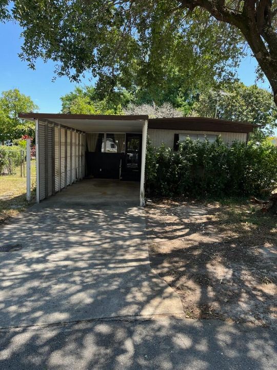 Recently Sold: $175,000 (3 beds, 2 baths, 910 Square Feet)
