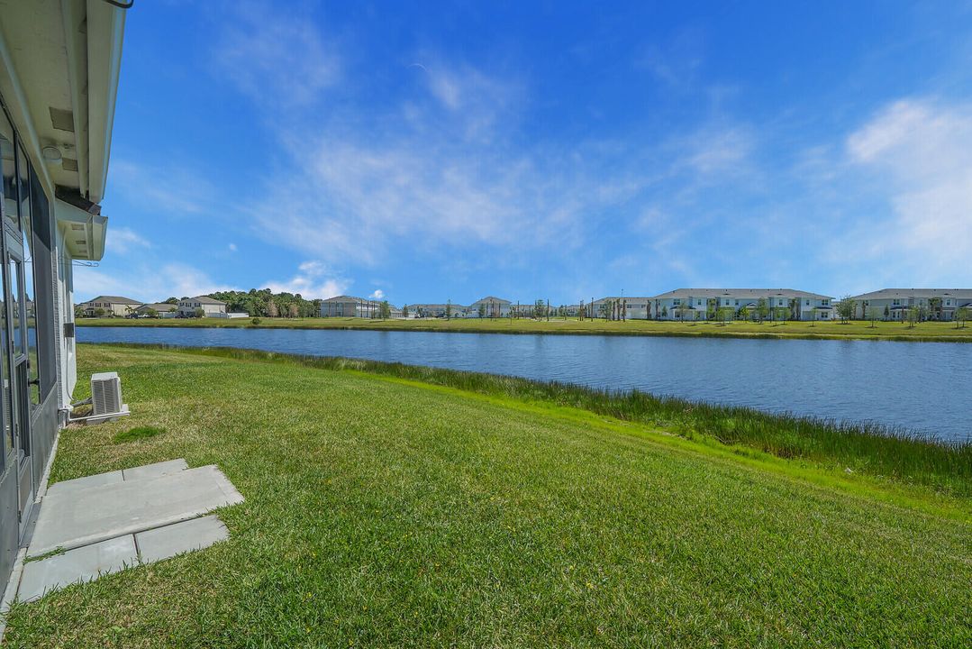 For Sale: $650,000 (3 beds, 2 baths, 2350 Square Feet)