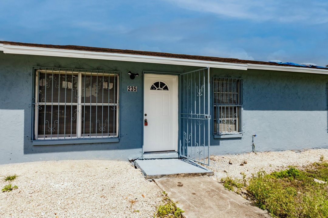 For Sale: $229,000 (3 beds, 1 baths, 1000 Square Feet)