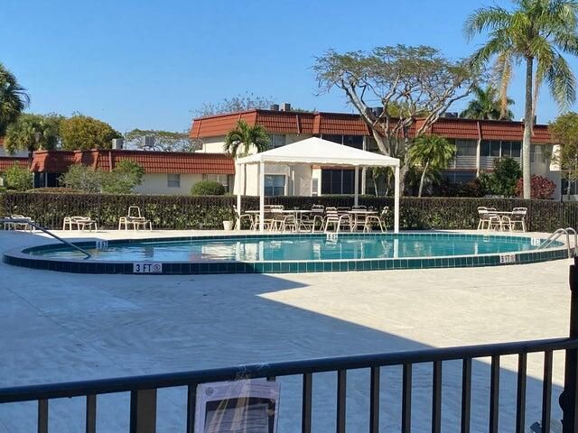 En Venta: $164,900 (2 camas, 2 baños, 1088 Pies cuadrados)