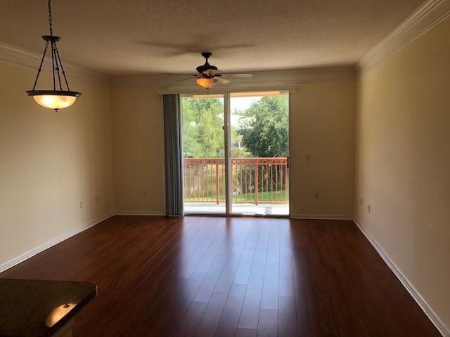 For Sale: $415,000 (2 beds, 2 baths, 1310 Square Feet)