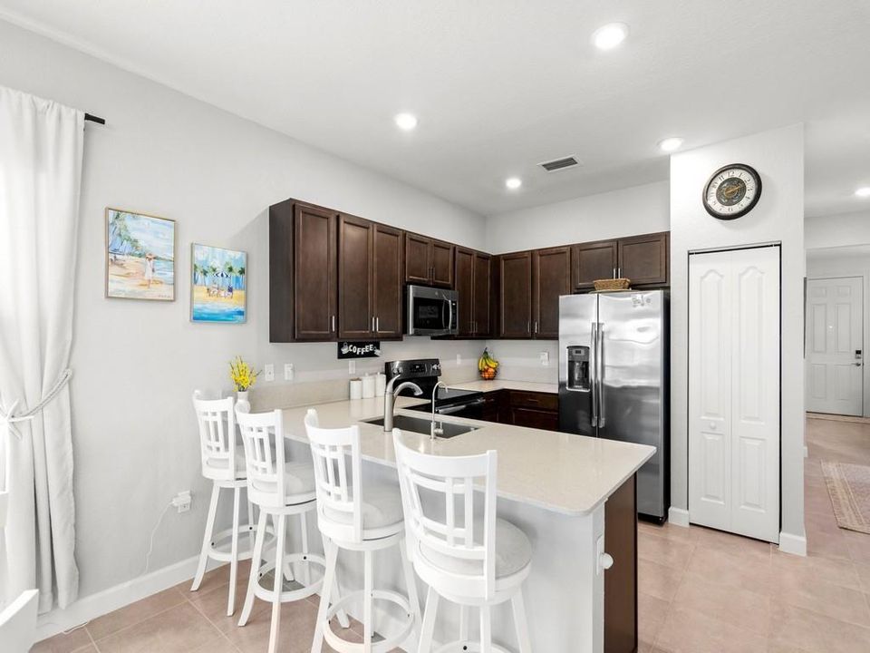 For Sale: $342,900 (3 beds, 2 baths, 1417 Square Feet)