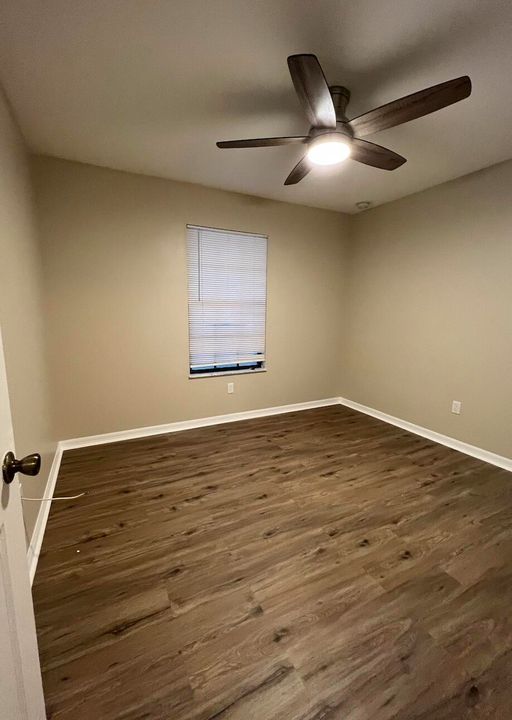 For Rent: $2,500 (3 beds, 2 baths, 1168 Square Feet)