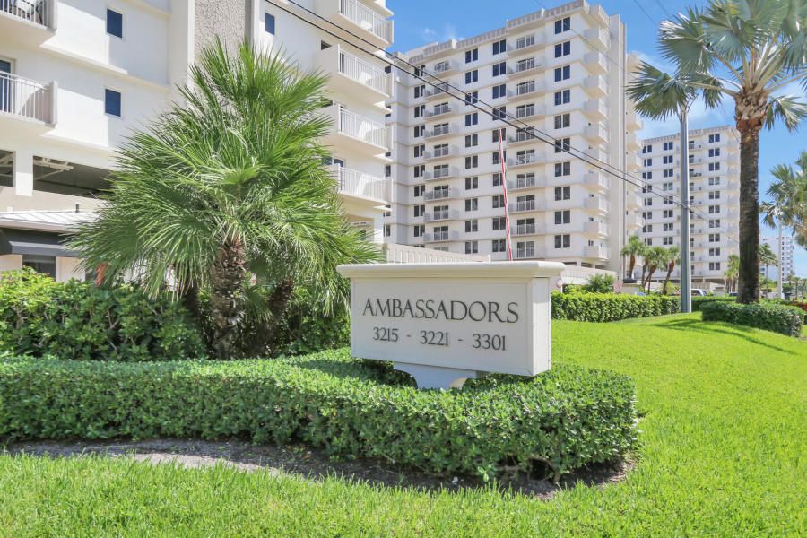 Active With Contract: $6,500 (2 beds, 2 baths, 1050 Square Feet)