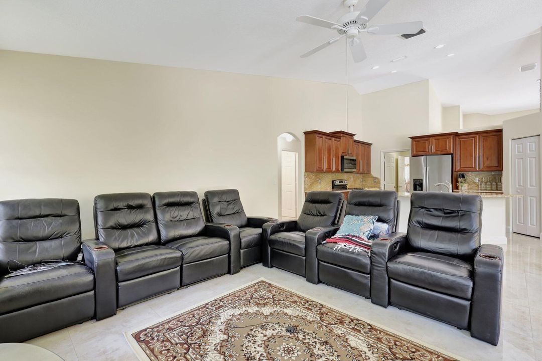 For Sale: $835,000 (4 beds, 2 baths, 2303 Square Feet)