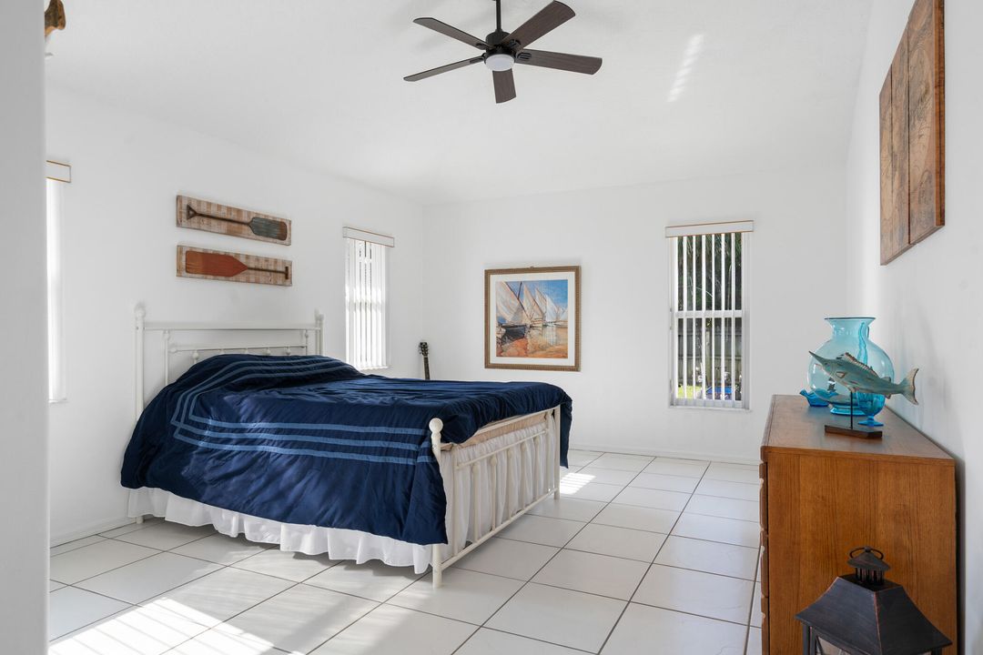 For Sale: $410,000 (3 beds, 2 baths, 1698 Square Feet)