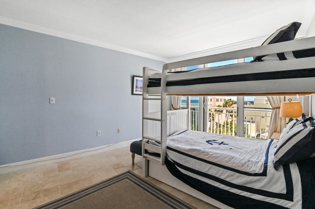 For Sale: $985,875 (2 beds, 2 baths, 1294 Square Feet)