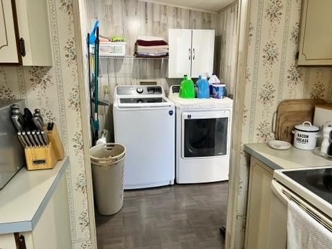 For Sale: $47,500 (2 beds, 2 baths, 1056 Square Feet)