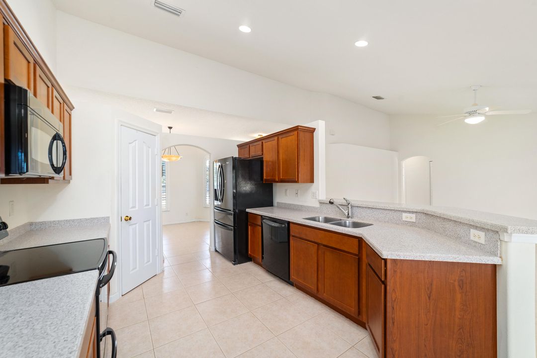 Active With Contract: $409,000 (4 beds, 2 baths, 1800 Square Feet)