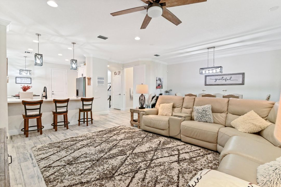 Active With Contract: $675,000 (3 beds, 2 baths, 2335 Square Feet)