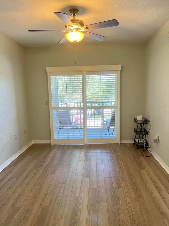 For Rent: $1,900 (2 beds, 2 baths, 1199 Square Feet)