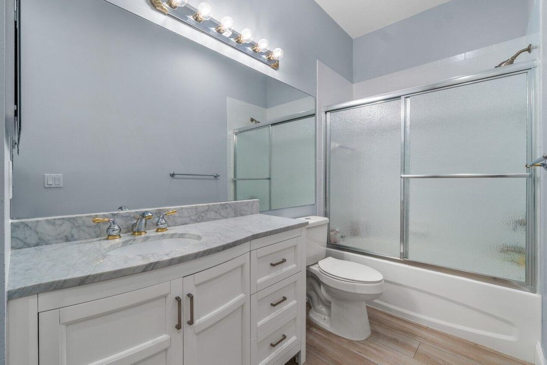 For Sale: $558,000 (3 beds, 2 baths, 2209 Square Feet)