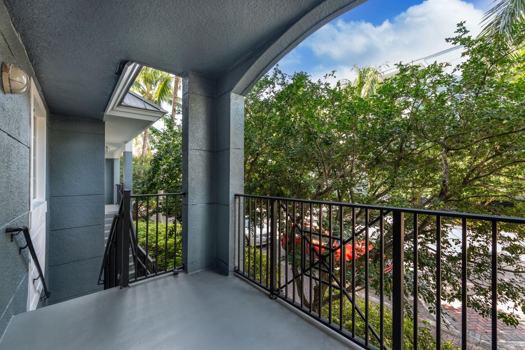 Active With Contract: $4,200 (3 beds, 2 baths, 1420 Square Feet)