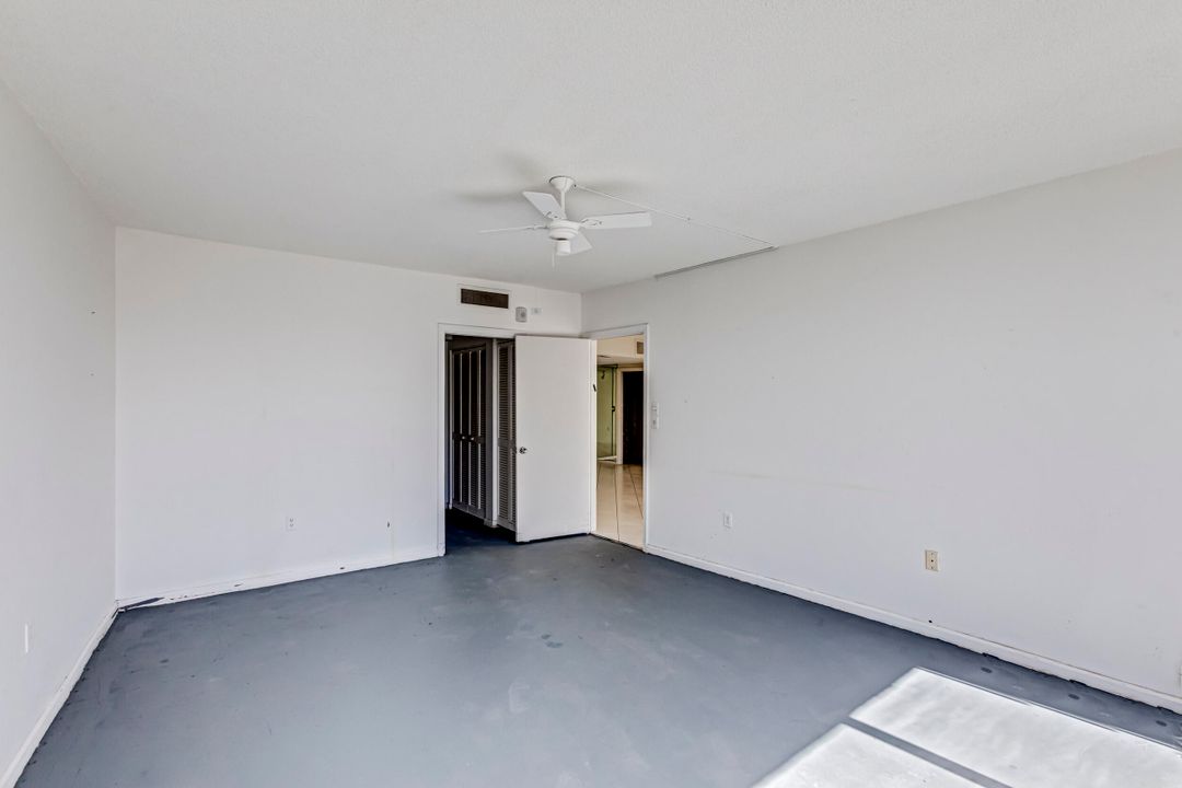 For Sale: $480,000 (2 beds, 2 baths, 1212 Square Feet)