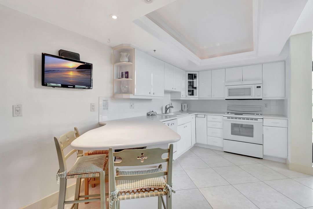 For Sale: $475,000 (2 beds, 2 baths, 1472 Square Feet)