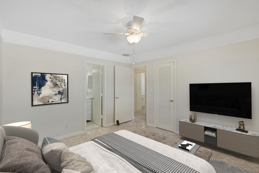 Active With Contract: $299,000 (2 beds, 2 baths, 1328 Square Feet)