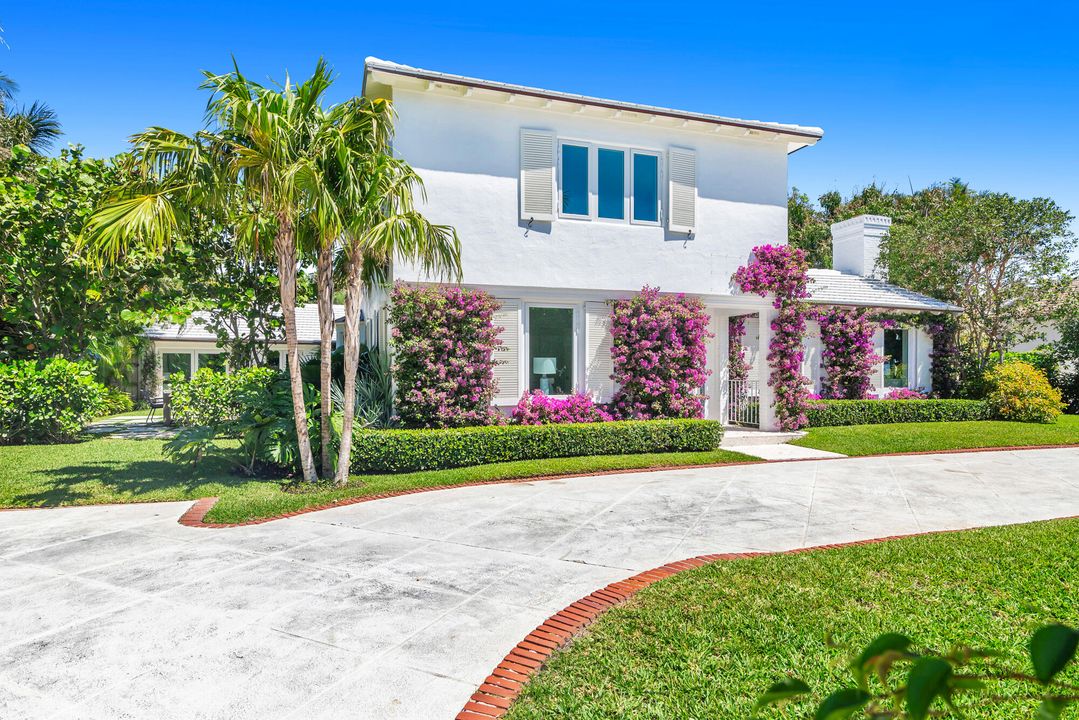 For Sale: $10,950,000 (4 beds, 4 baths, 3408 Square Feet)