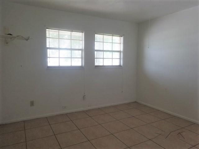 For Rent: $2,500 (4 beds, 2 baths, 2144 Square Feet)