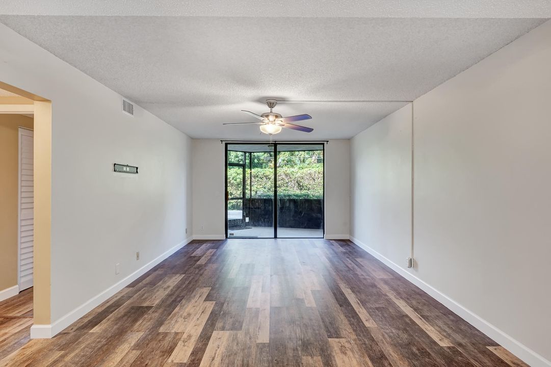For Sale: $245,000 (2 beds, 2 baths, 1029 Square Feet)