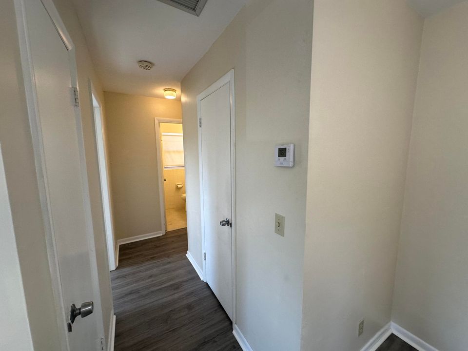 For Rent: $1,450 (1 beds, 1 baths, 620 Square Feet)