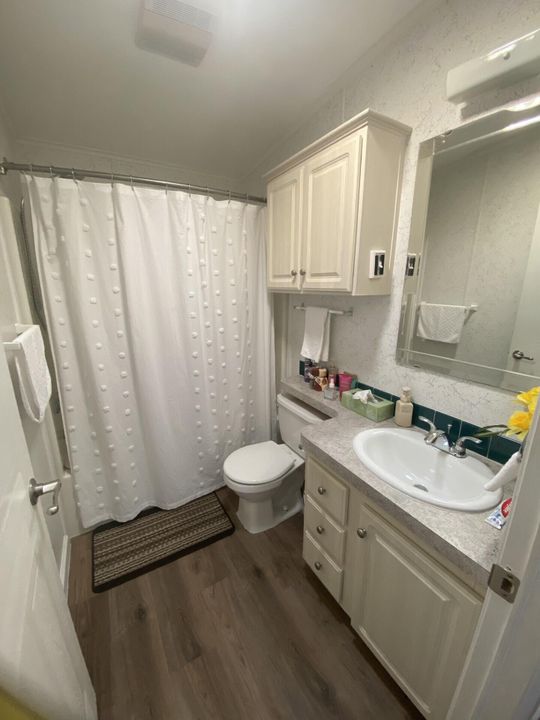 For Sale: $79,000 (2 beds, 2 baths, 1150 Square Feet)