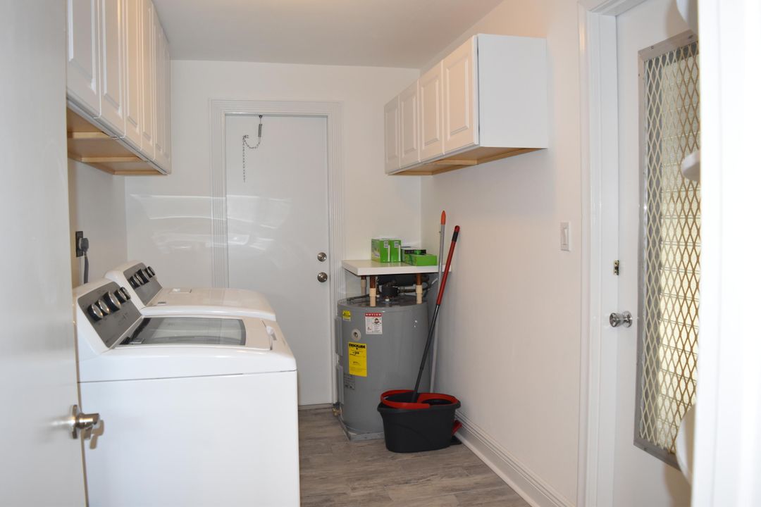Active With Contract: $3,500 (2 beds, 2 baths, 1190 Square Feet)