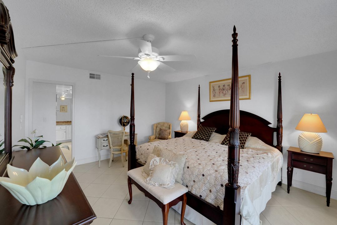 For Sale: $320,000 (2 beds, 2 baths, 1515 Square Feet)