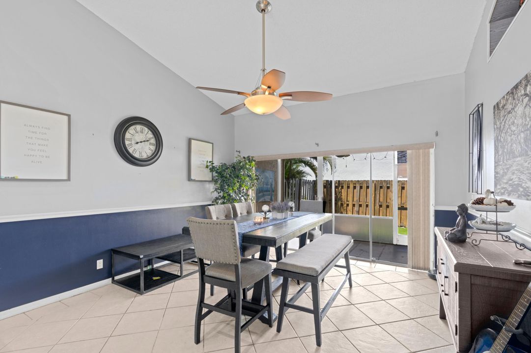 For Sale: $525,000 (3 beds, 2 baths, 1589 Square Feet)