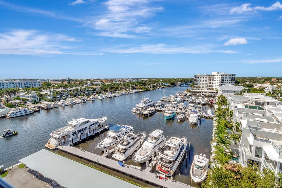 For Sale: $1,790,000 (2 beds, 2 baths, 1760 Square Feet)