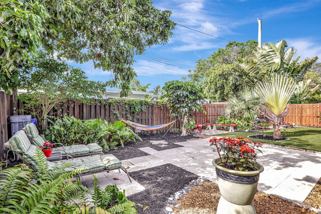 Active With Contract: $749,000 (0 beds, 0 baths, 1666 Square Feet)