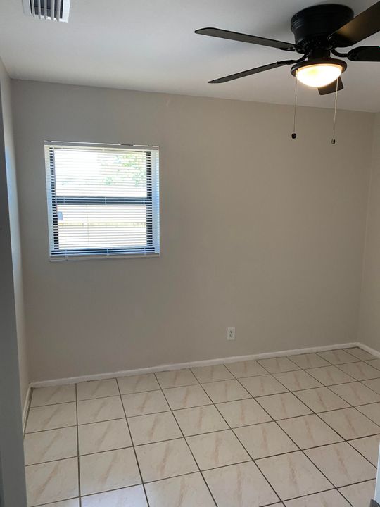 Active With Contract: $3,200 (4 beds, 2 baths, 1340 Square Feet)