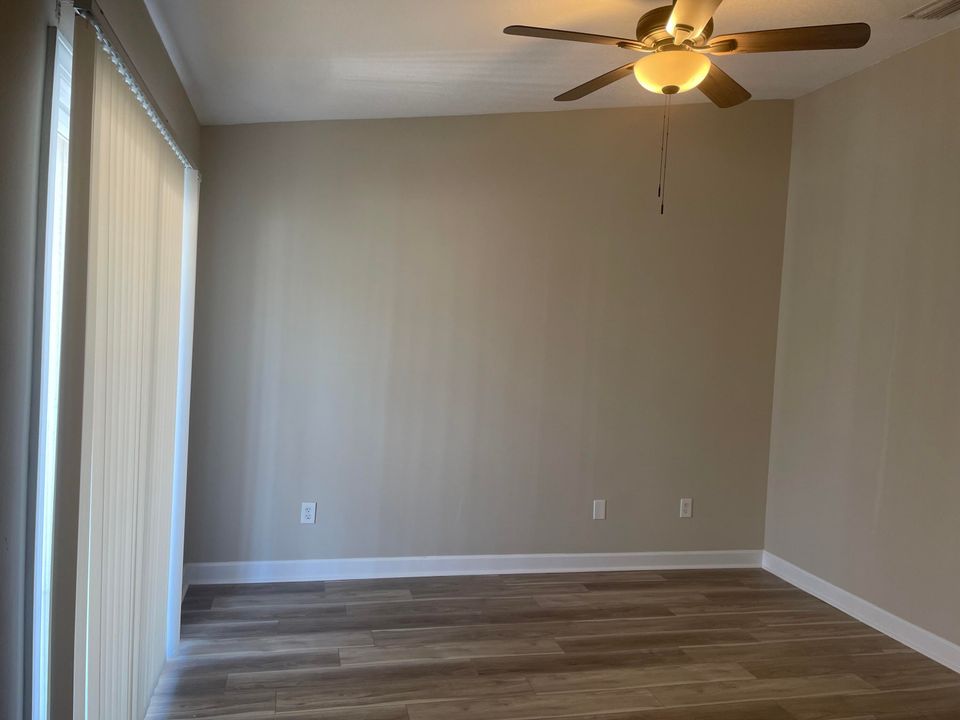 For Rent: $2,050 (3 beds, 2 baths, 1335 Square Feet)