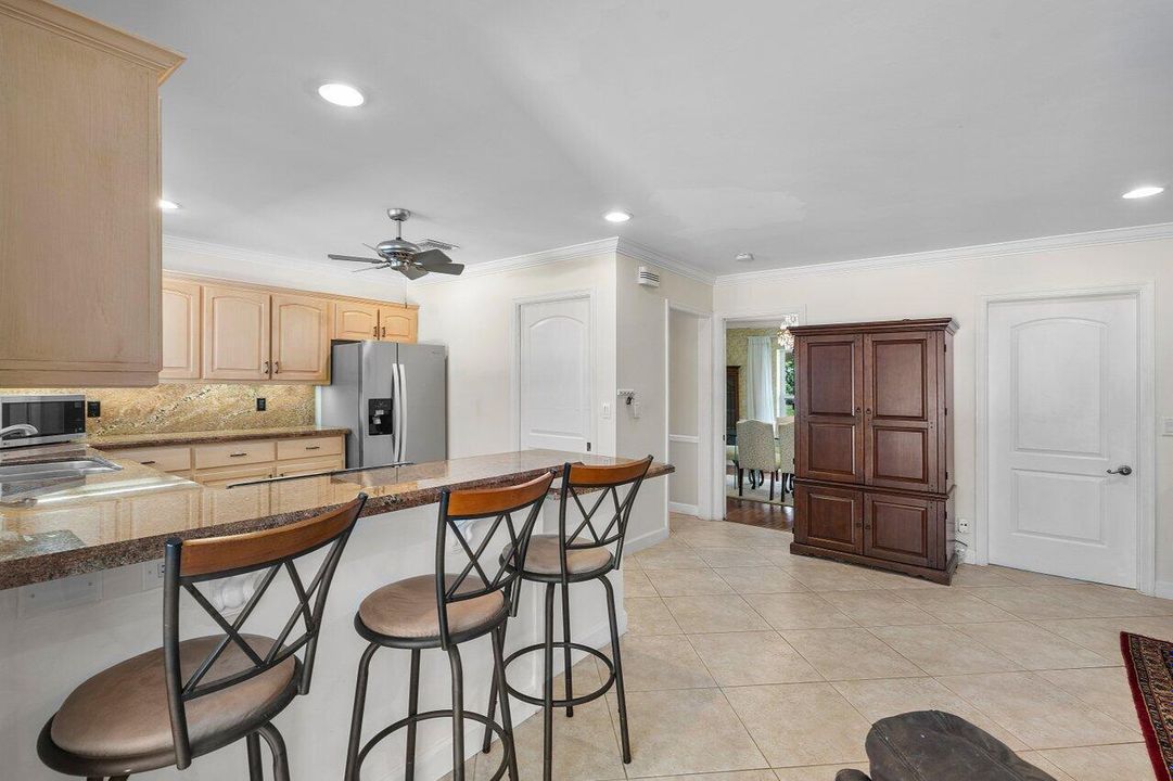 Active With Contract: $1,150,000 (4 beds, 2 baths, 2155 Square Feet)