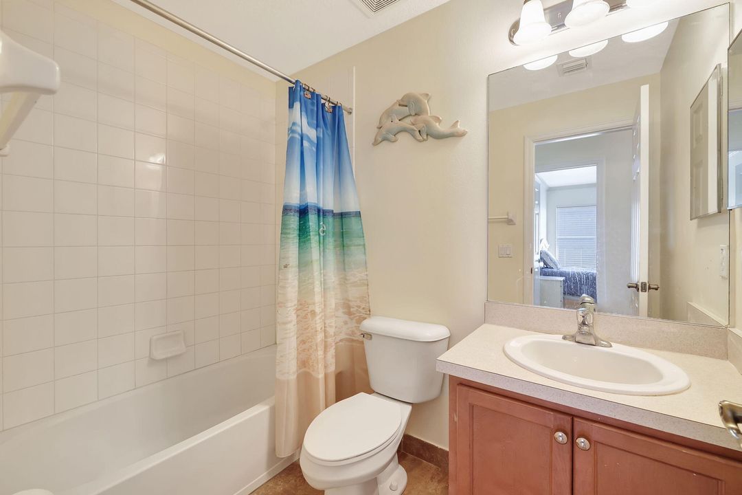 For Sale: $370,000 (3 beds, 2 baths, 1705 Square Feet)