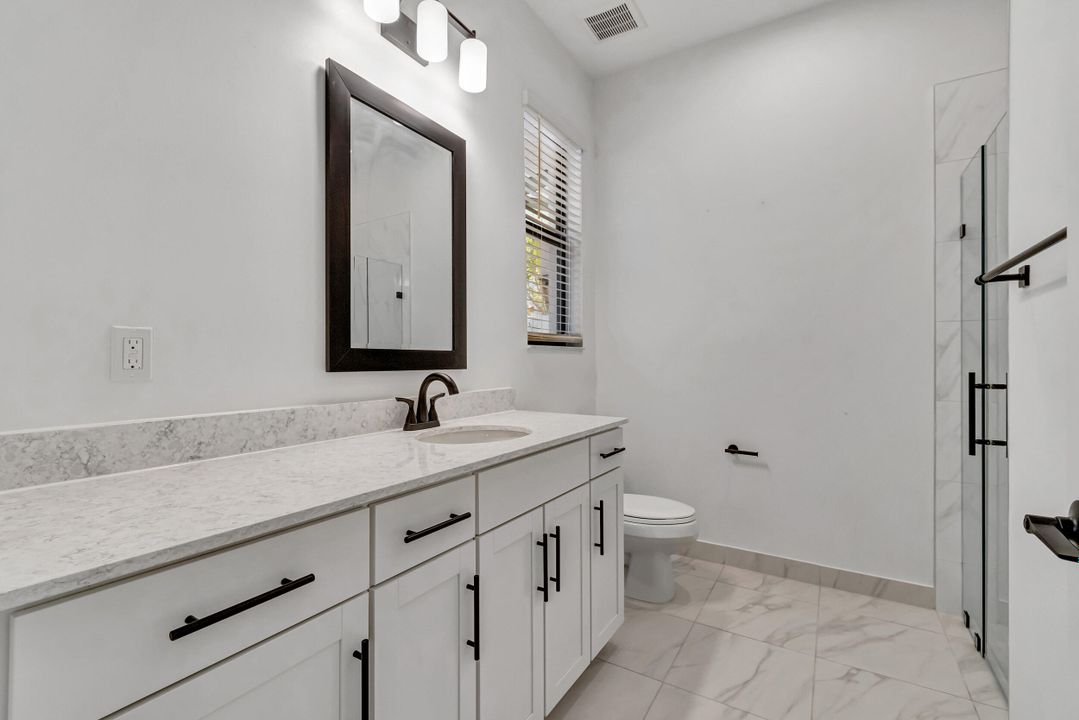 For Sale: $700,000 (4 beds, 3 baths, 2511 Square Feet)