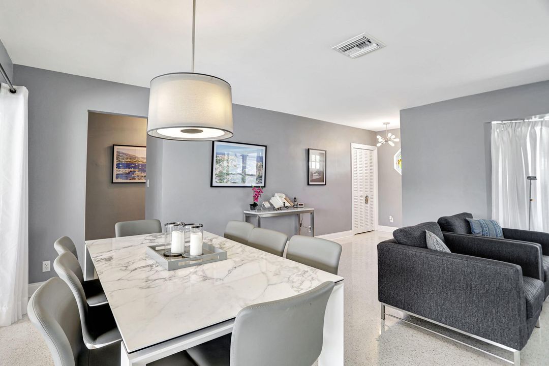 For Sale: $925,000 (3 beds, 3 baths, 1623 Square Feet)