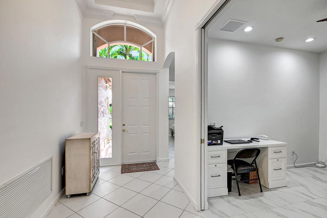 For Sale: $549,000 (3 beds, 2 baths, 2347 Square Feet)