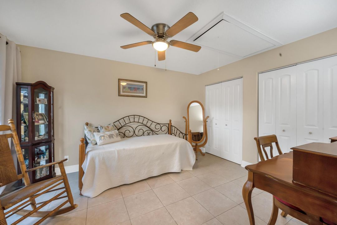 For Sale: $190,000 (2 beds, 2 baths, 1280 Square Feet)